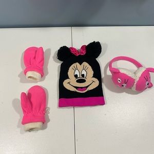- Minnie Mouse pink winter hat/earmuffs/mitten set for girls.